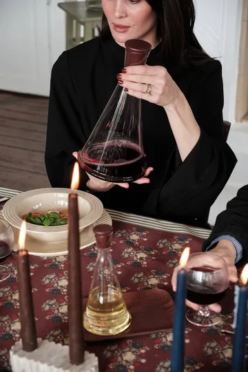 Caraffa da vino Gurken - Trasparente-rosso scuro, 1,6 L - Sagaform