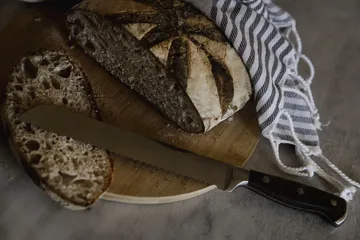 Coltello per il pane Erik extra lungo - Legno di wengé-acciaio inossidabile - Sagaform