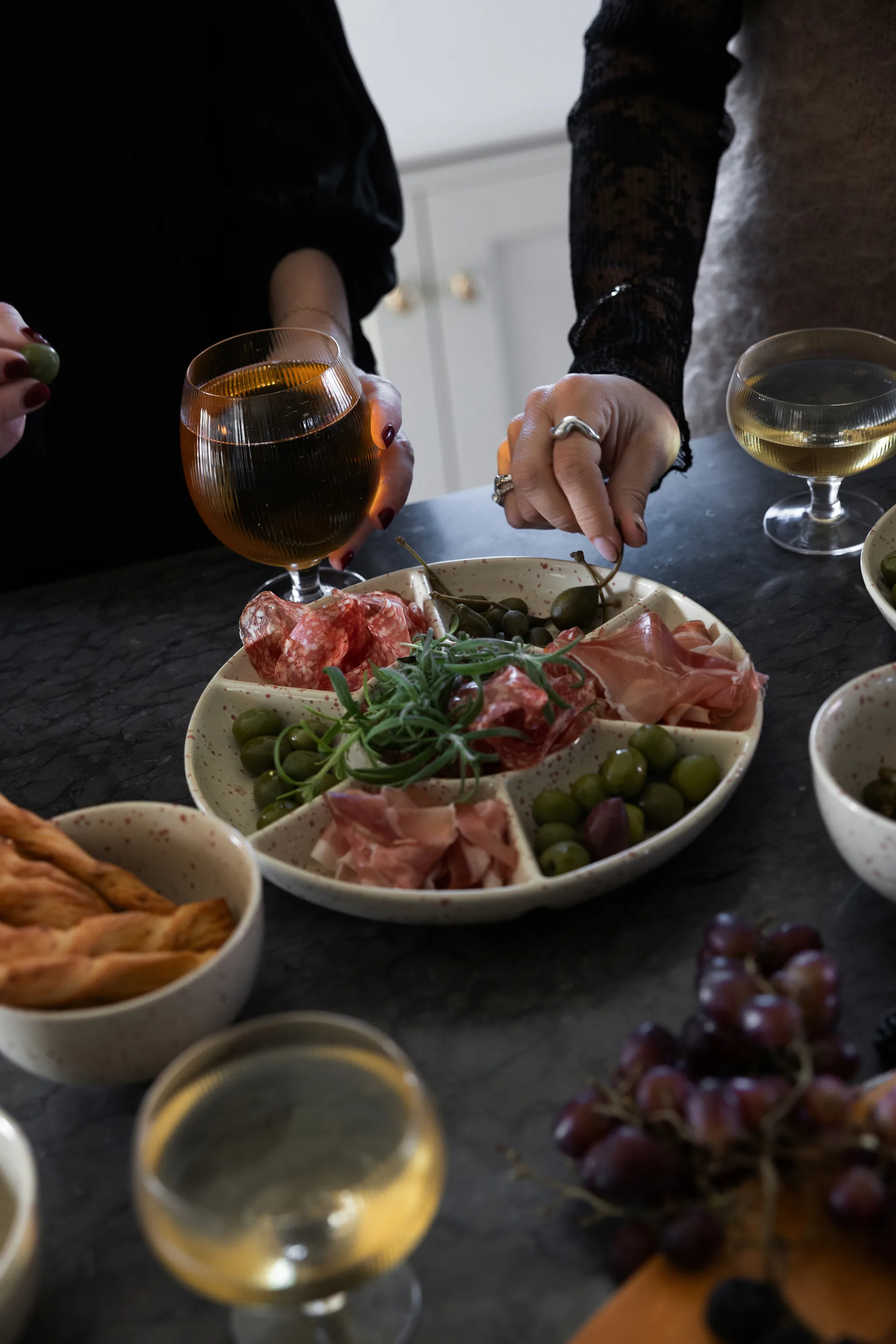 Piatto da portata Ditte, Beige-rosso vino Sagaform