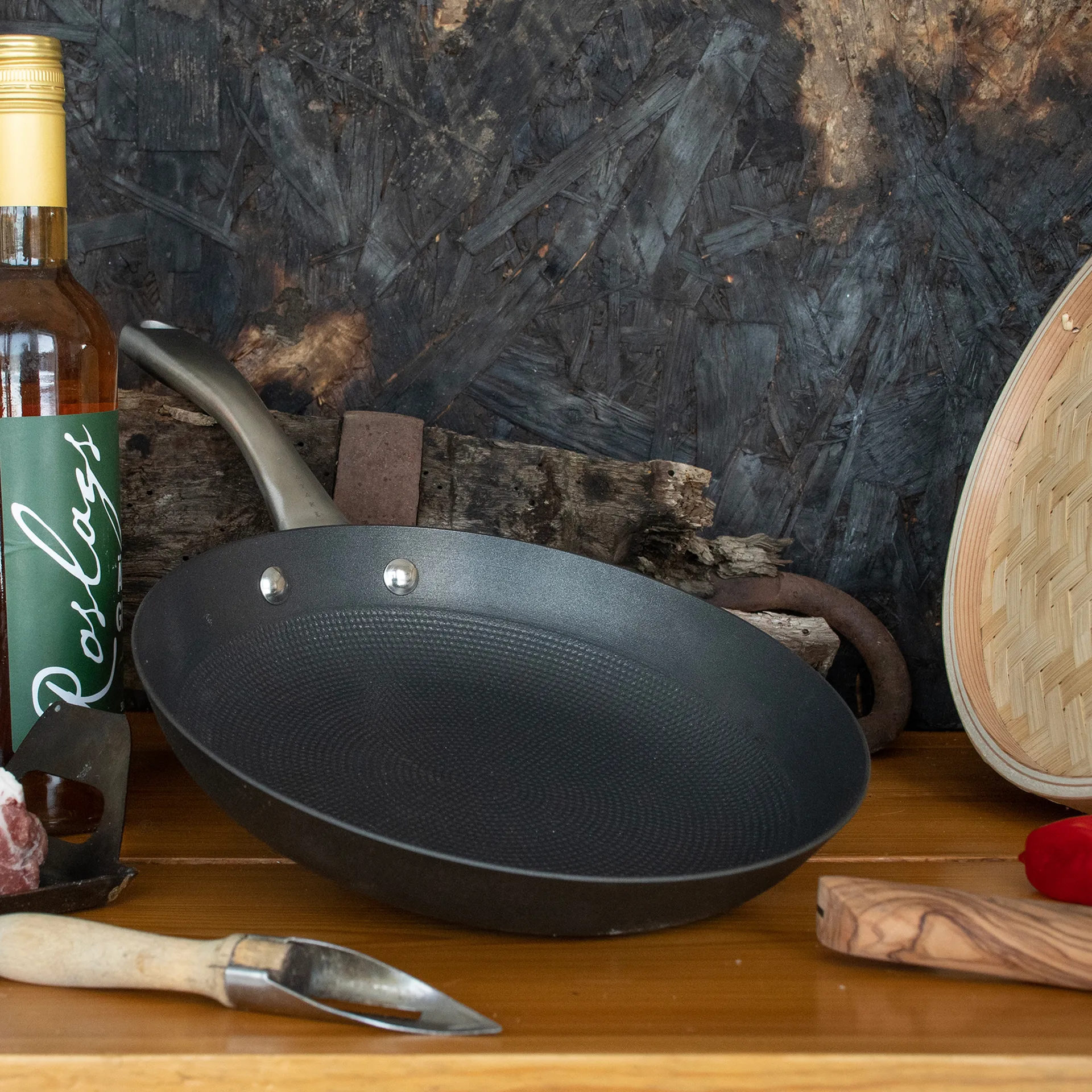 Padella Satake in ghisa leggera antiaderente, 24 cm Satake