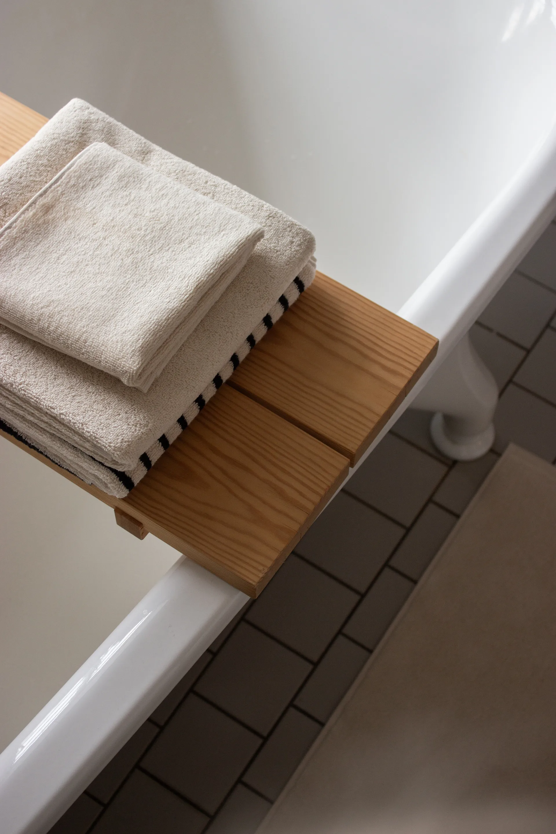 Asciugamano da bagno Drift 70x140 cm, Bianco Scandi Living