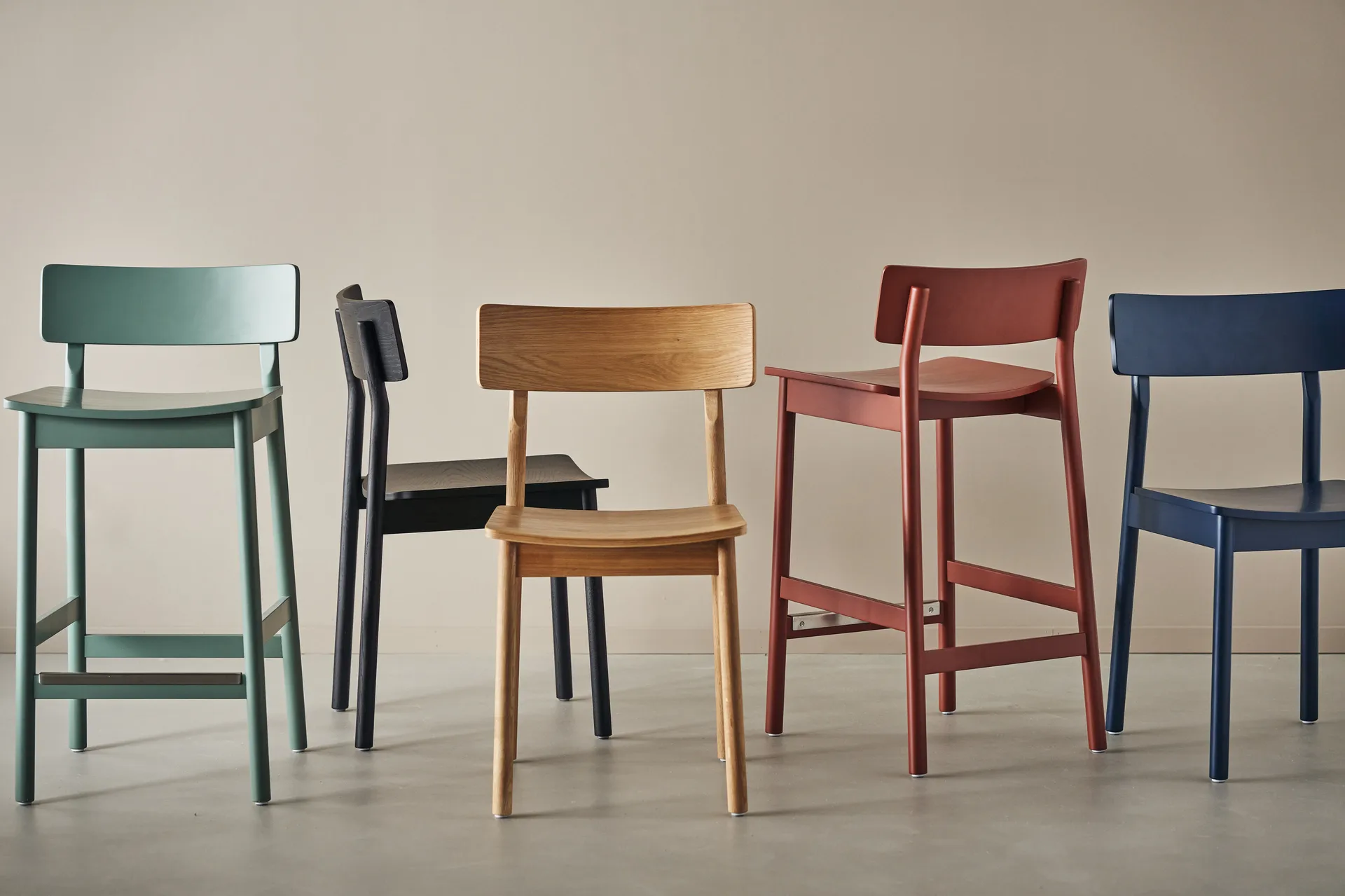 Sedia Horizon, Laqurered oak Scandi Living