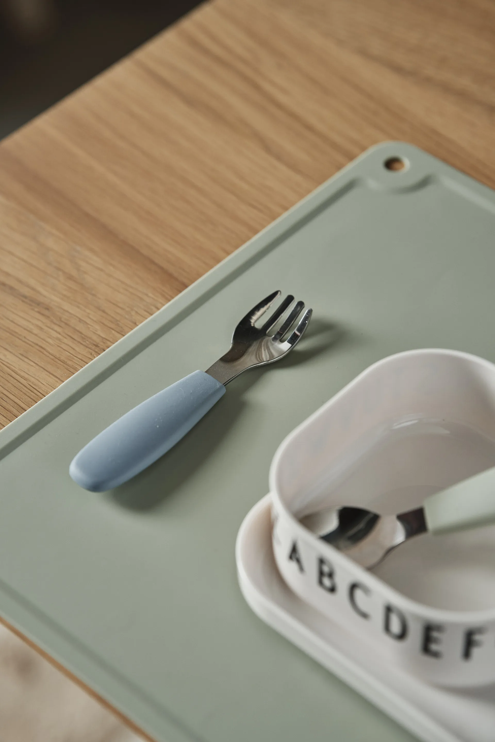 Set di posate in silicone 3 pezzi Dine, Verde-blu Scandi Living