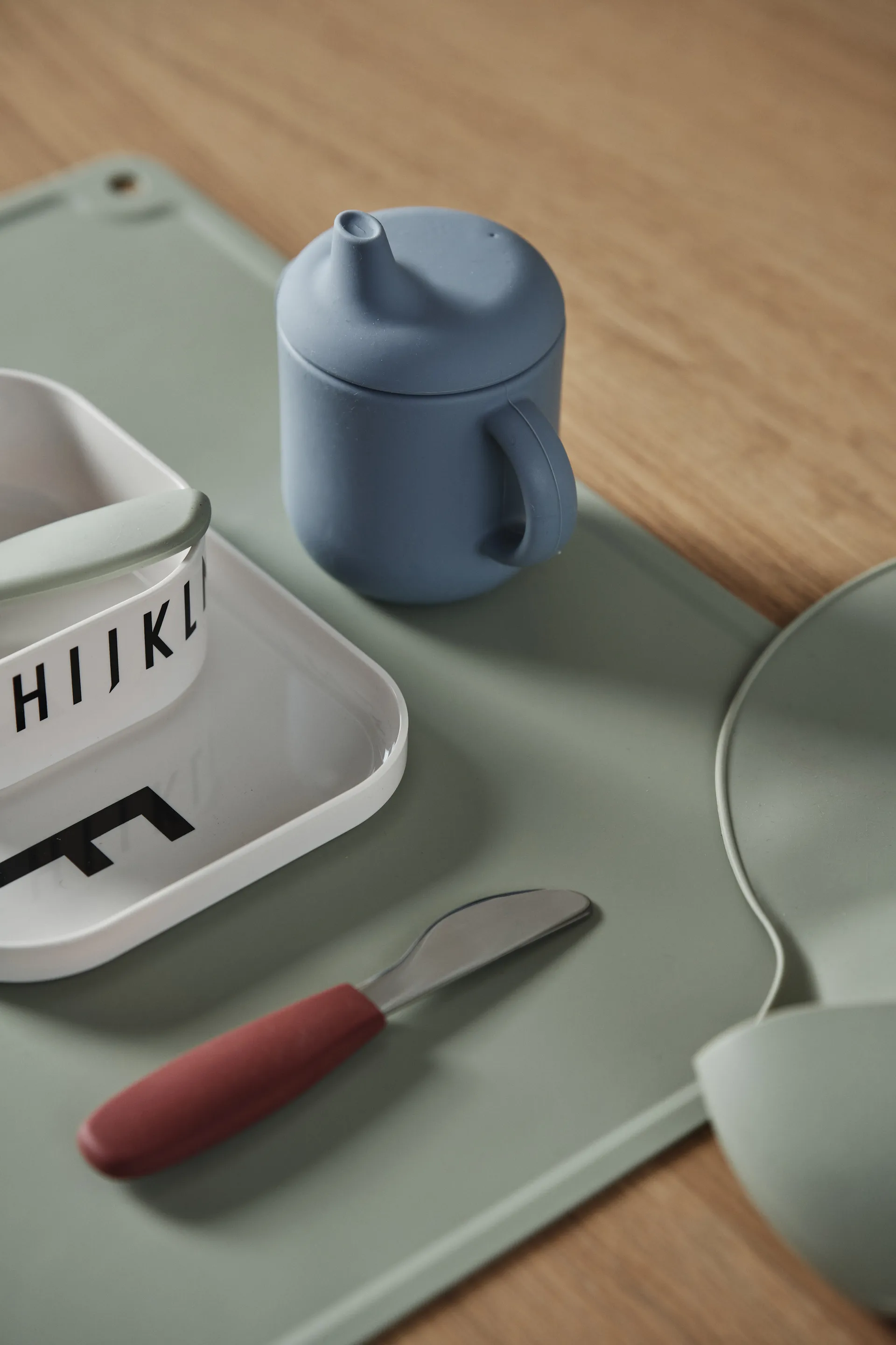 Set di posate in silicone 3 pezzi Dine, Verde-blu Scandi Living