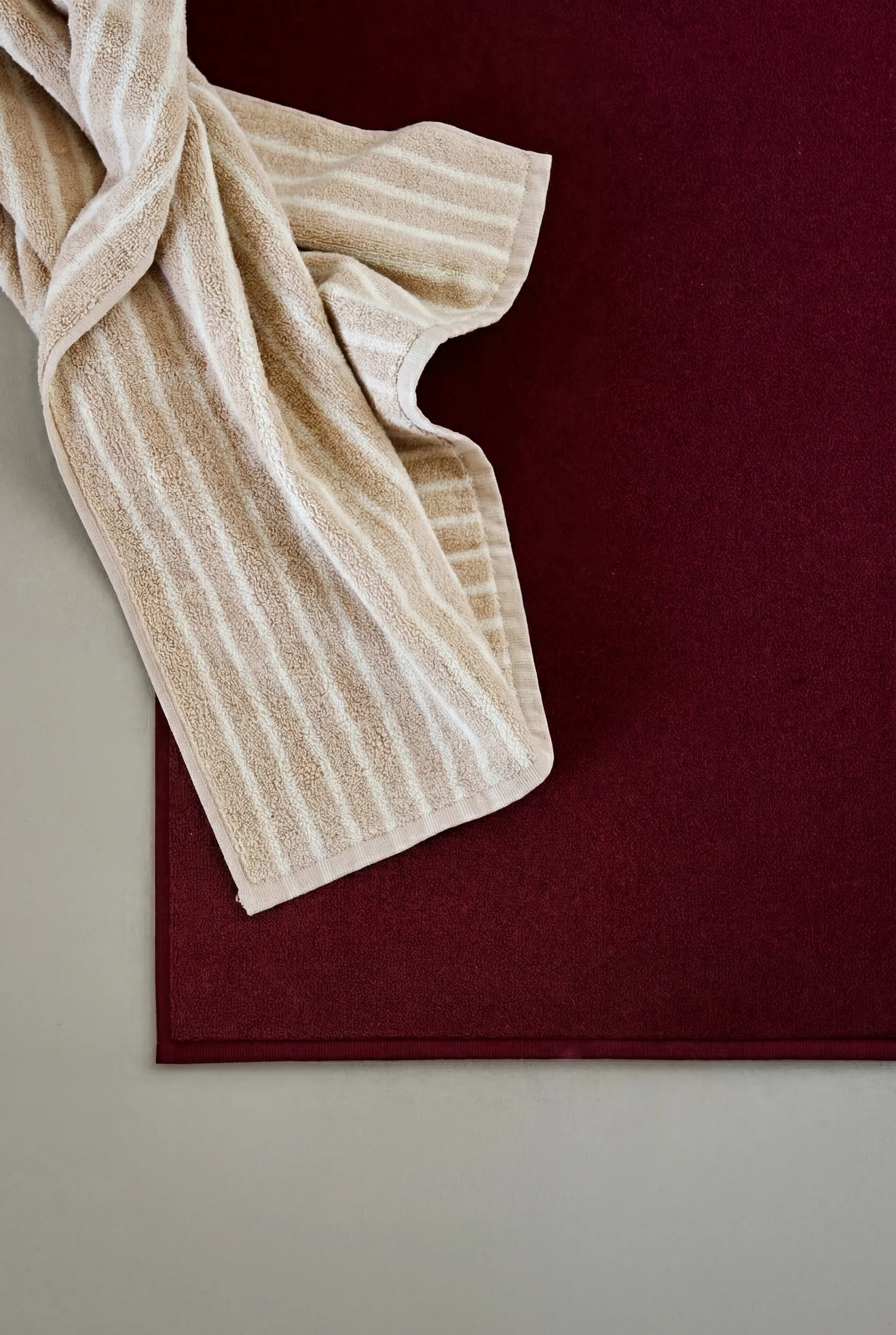 Tappetino da bagno Drift 50x70 cm, Rosso Scandi Living