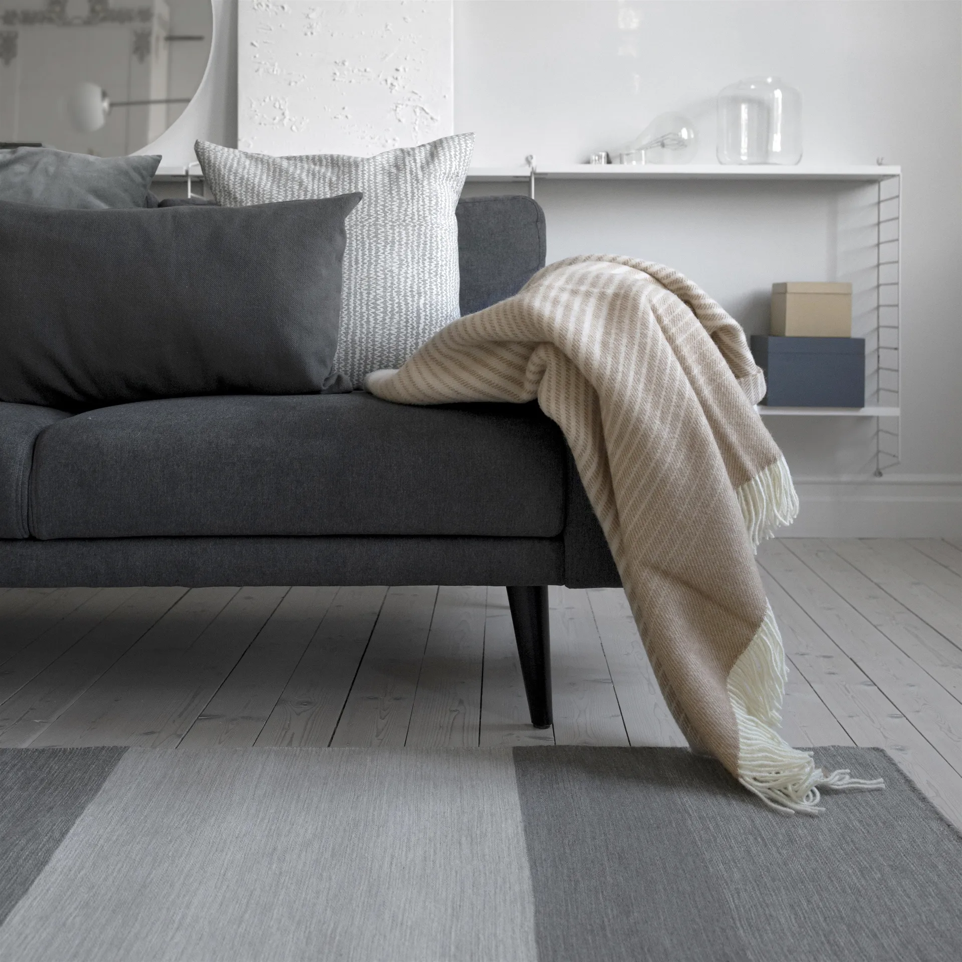 Tappeto in lana Granite grigio chiaro, 170x240 cm Scandi Living