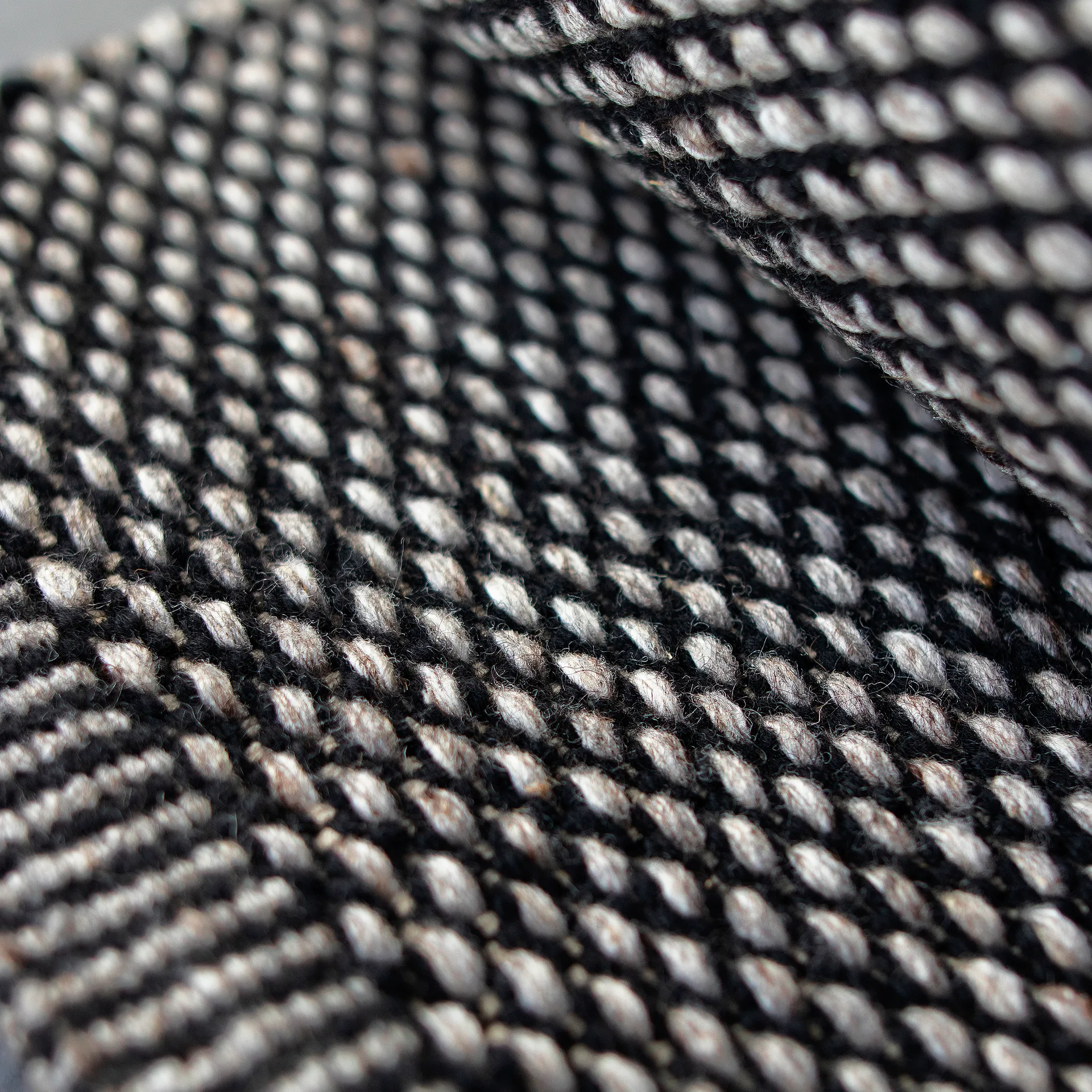 Tappeto in lana Lea nero, 80x240 cm Scandi Living
