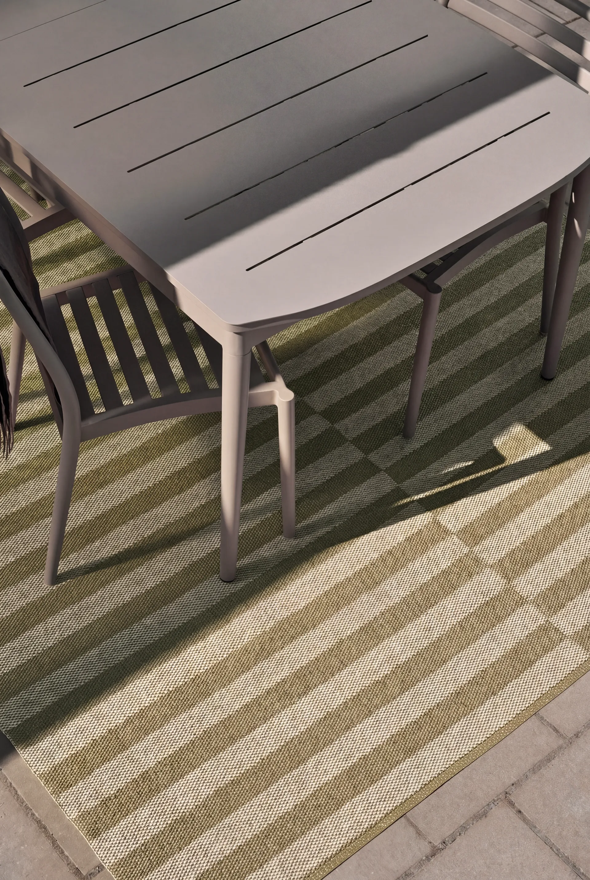 Tappeto Path, Verde oliva, 150x200 cm Scandi Living
