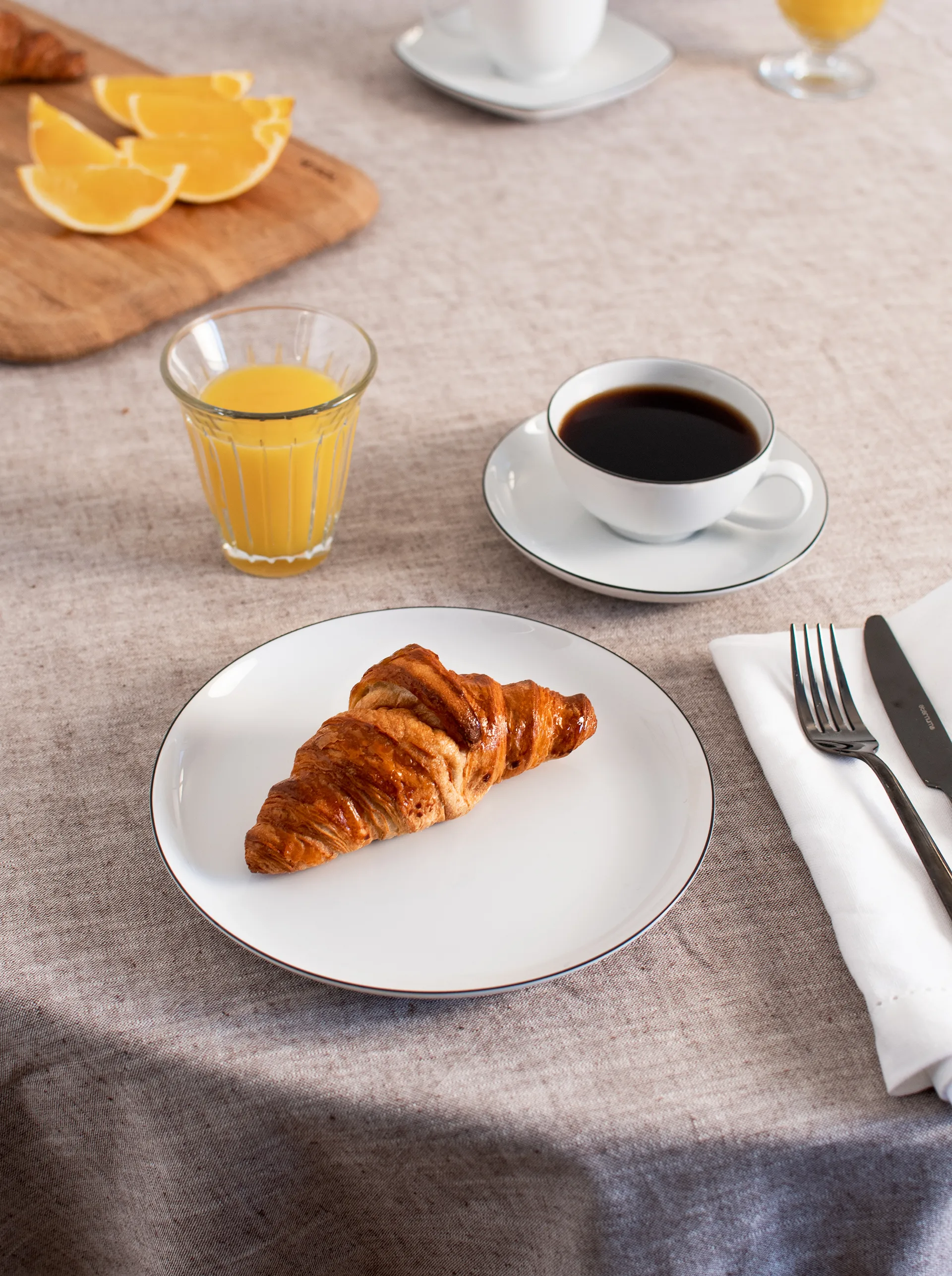 Servizio da tè Lido Black Line, 18 pezzi, Bianco con bordo nero Seltmann Weiden