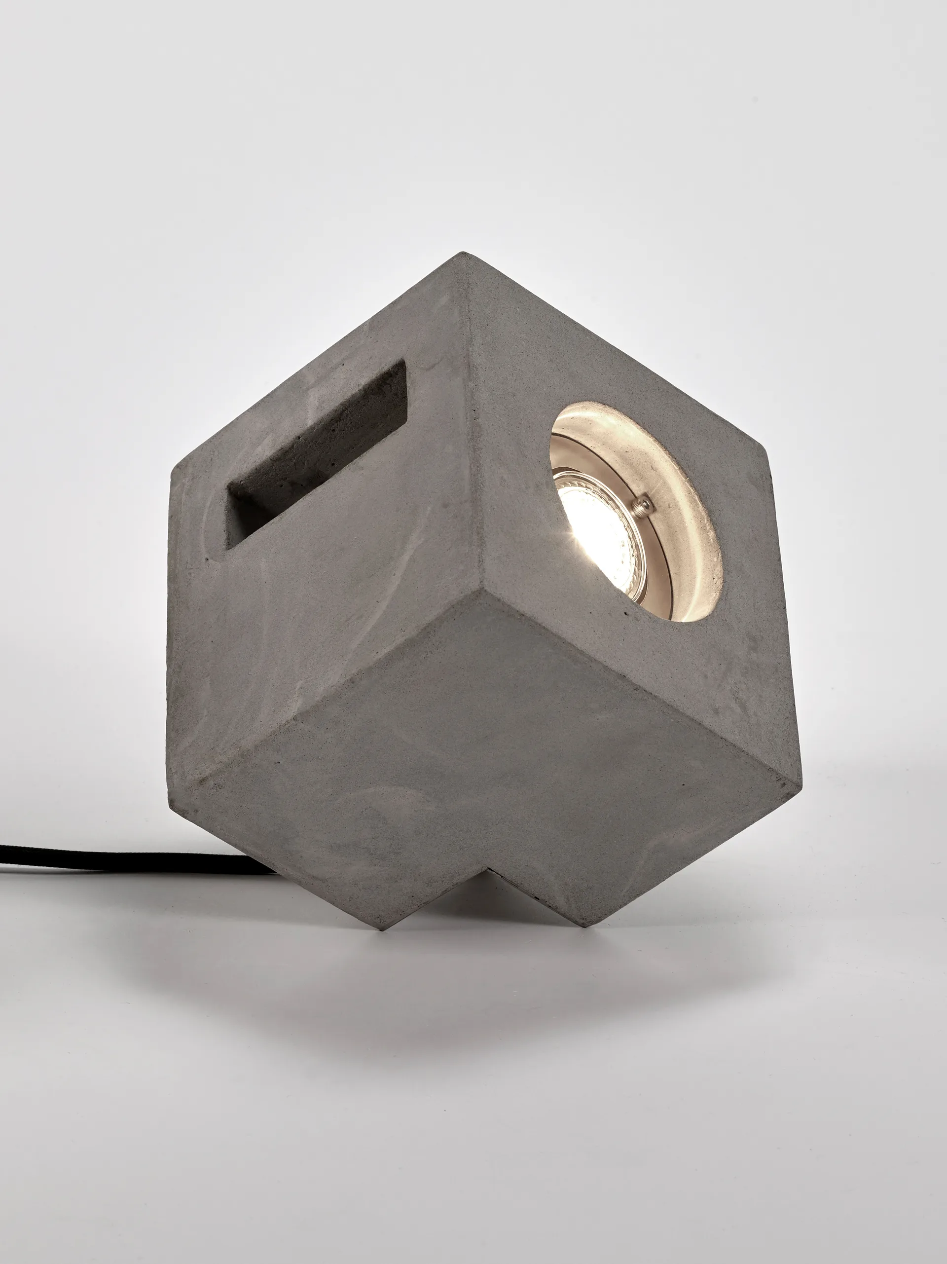 Lampada da pavimento Cube 15x15 cm, Cemento Serax