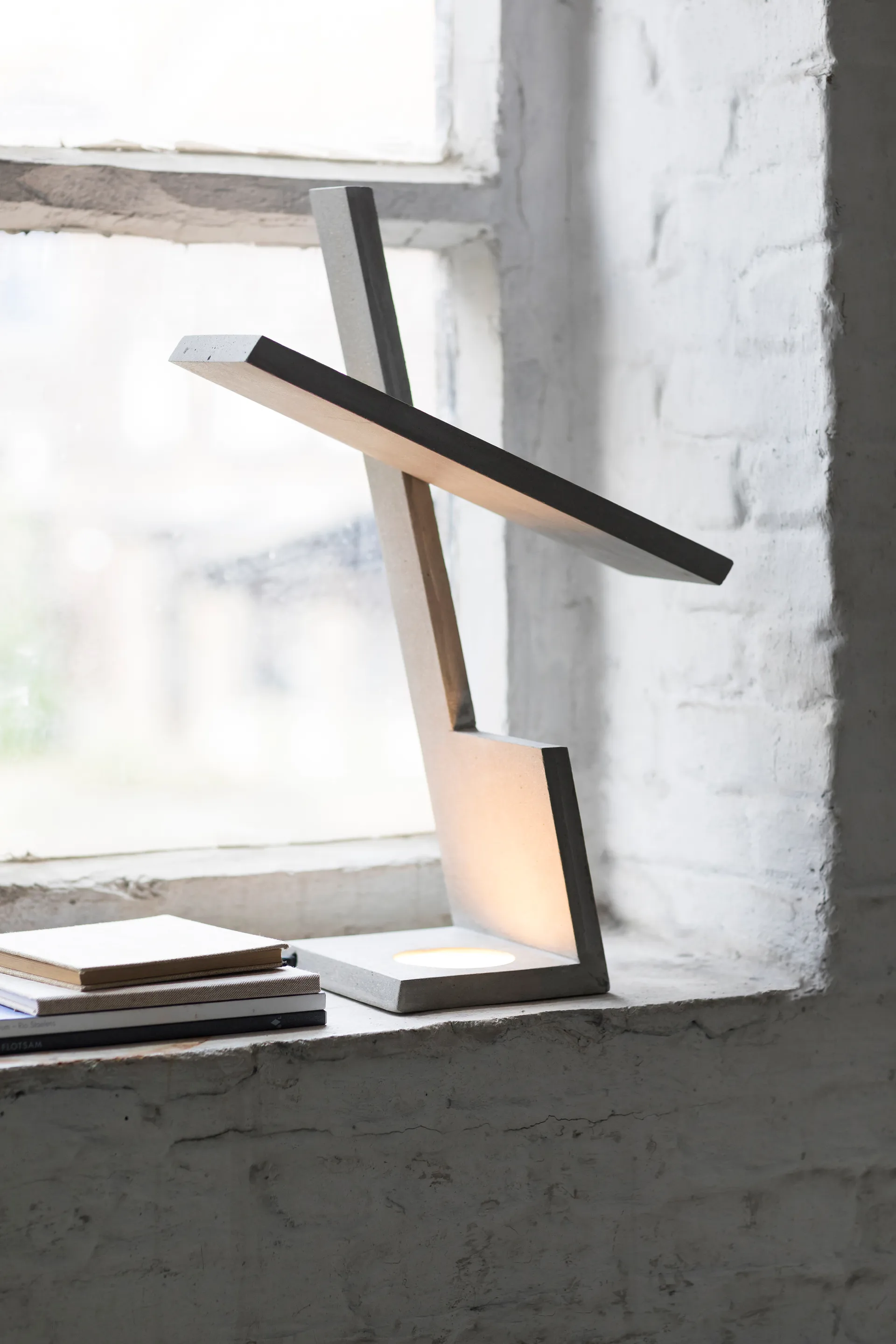 Lampada da tavolo Ixelles Concrete 50,5 cm, Grigio Serax