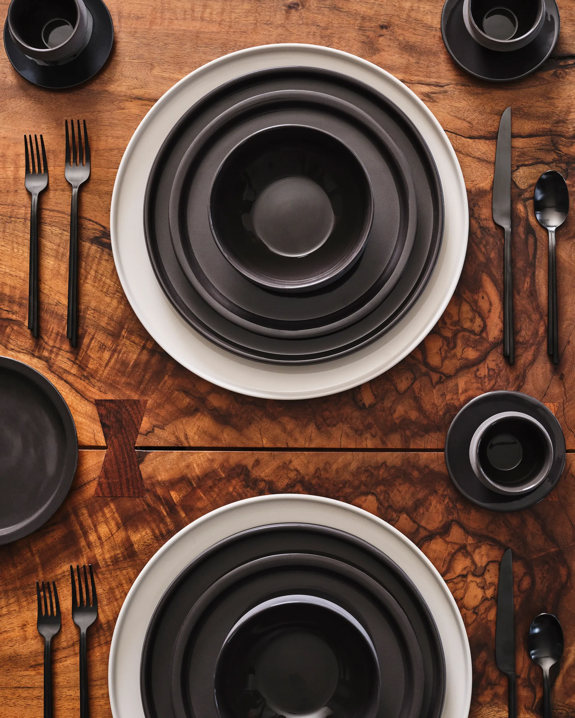 Set di posate Dune confezione regalo da 5 pezzi, Black Serax