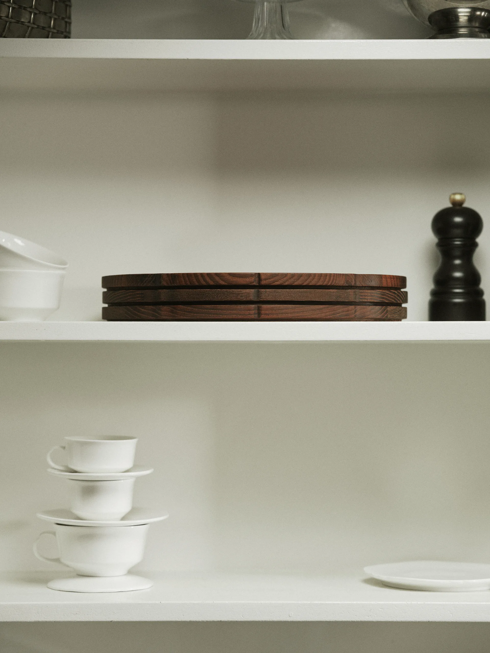 Vassoio ovale Silhouette 21x30 cm, Frassino Serax