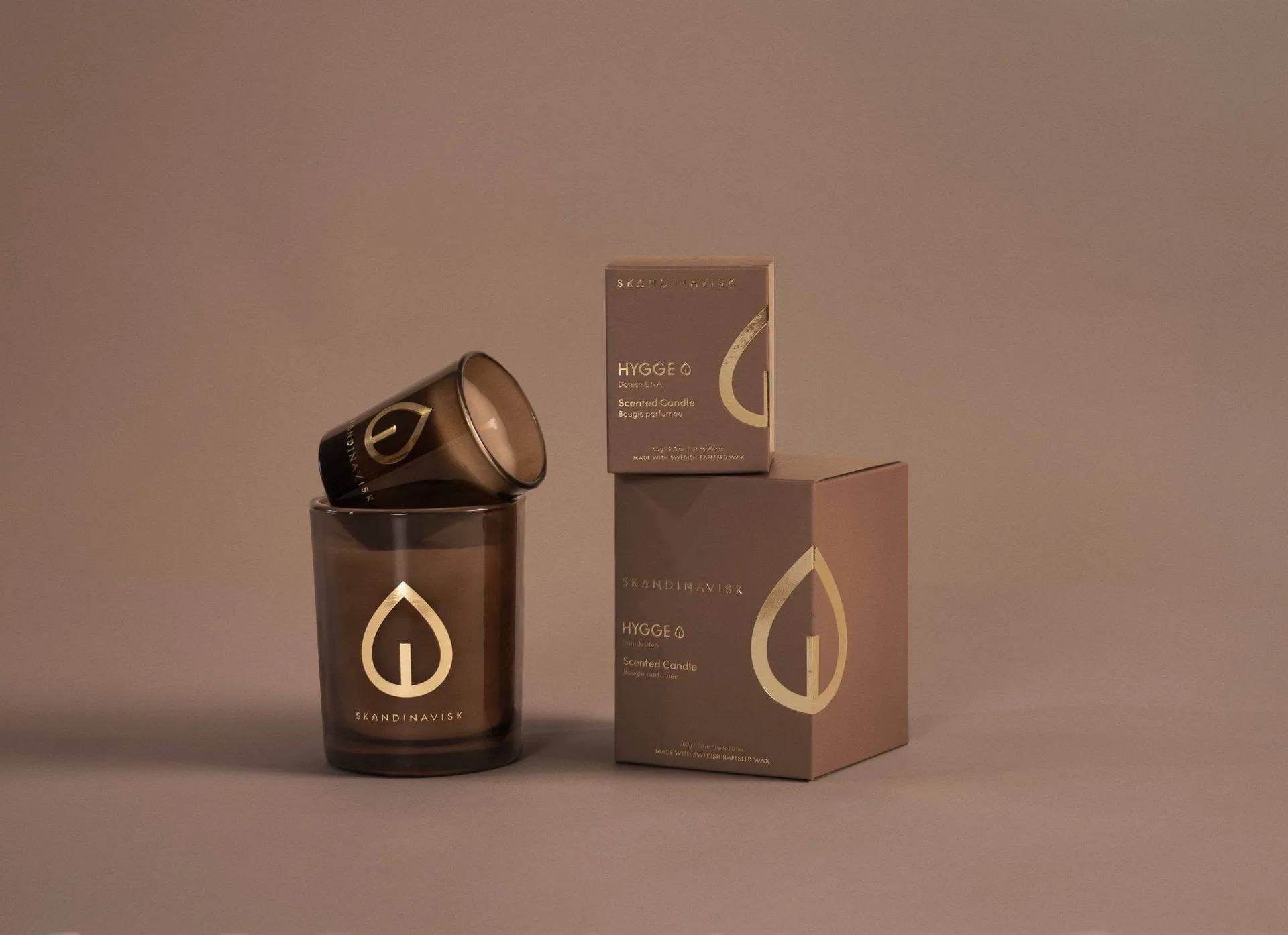 Hygge Gold Symbol candela profumata, 65 g Skandinavisk