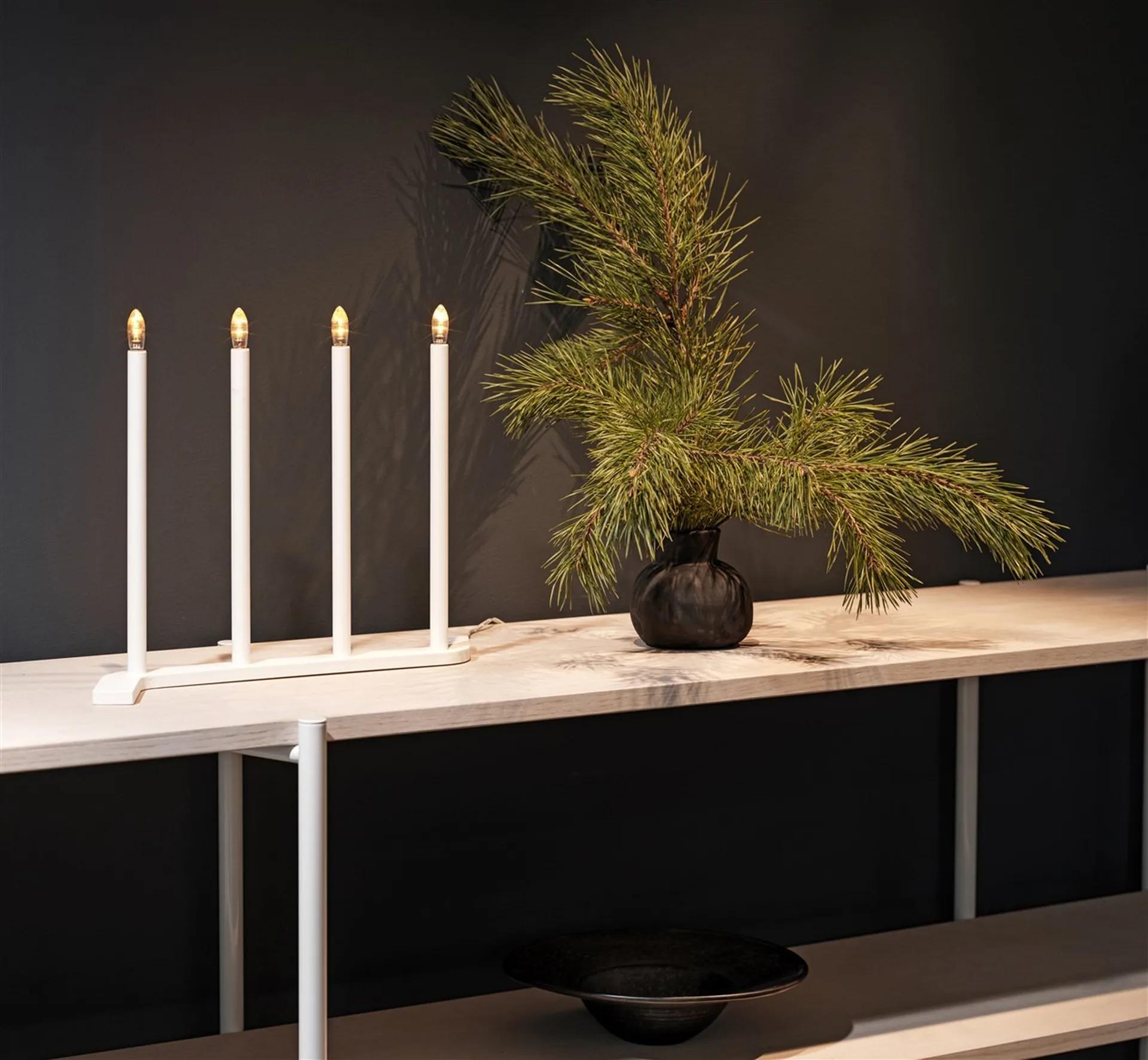 Candelabro dell’Avvento Advent RE, bianco, 4 candele SMD Design