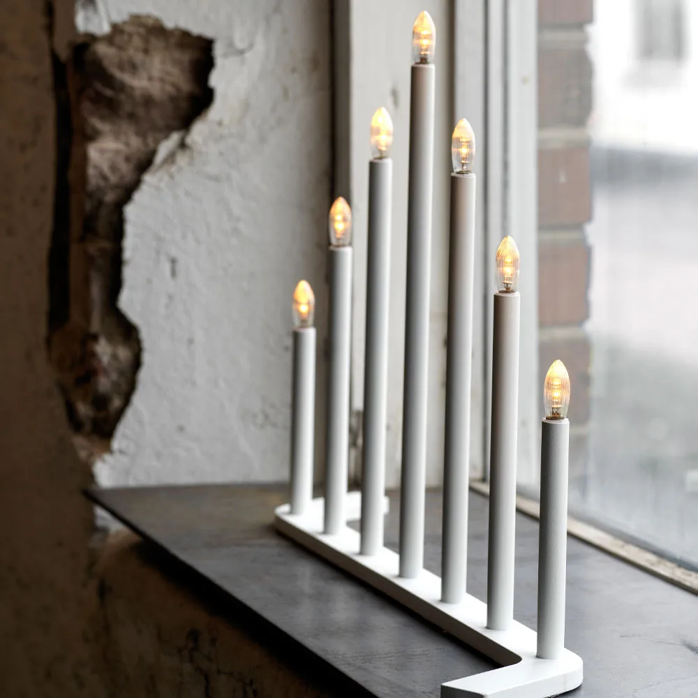 Candelabro dell’Avvento Advent RE, bianco, 7 SMD Design
