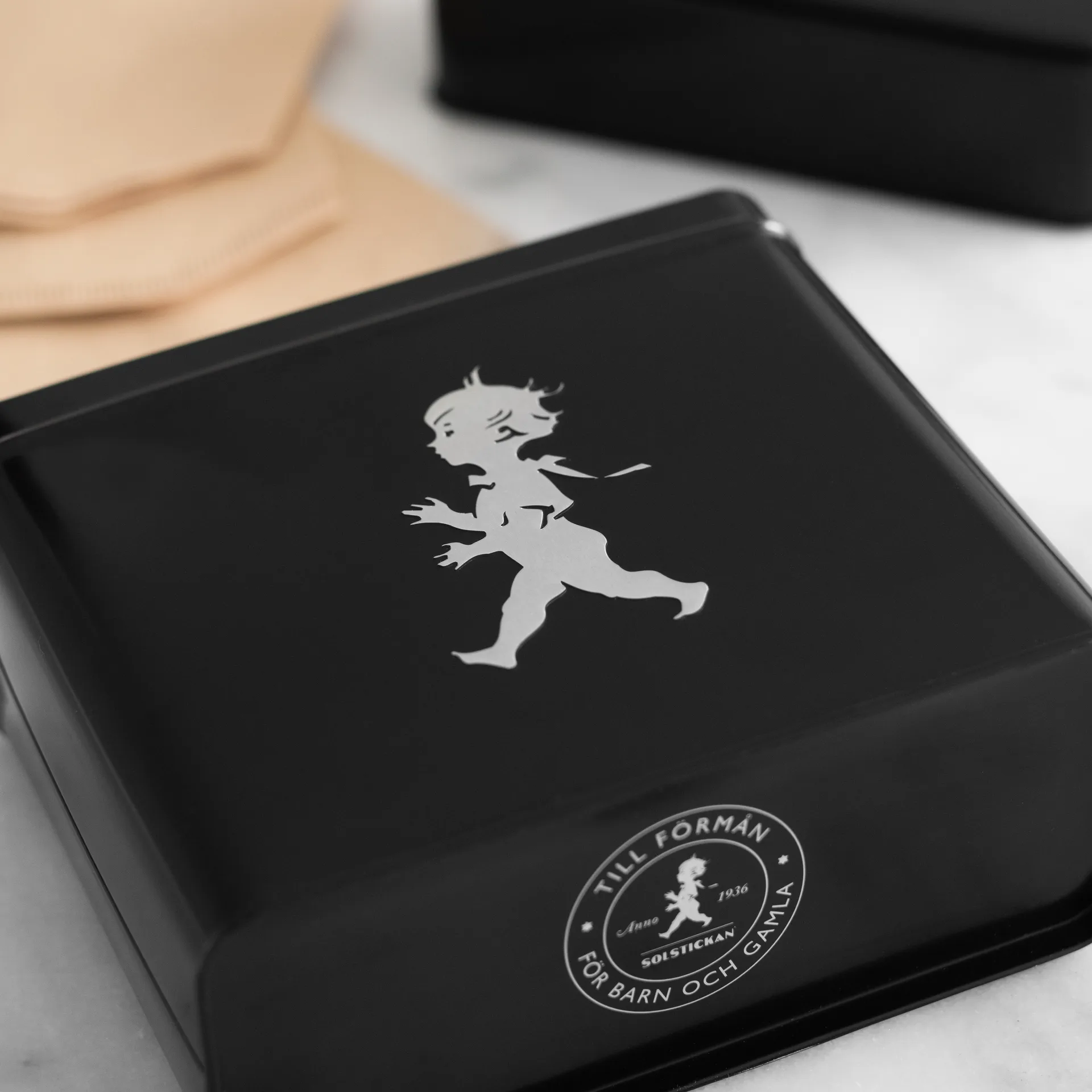 Barattolo per i filtri del caffè Solstickan 15.4x17 cm, Nero Solstickan Design