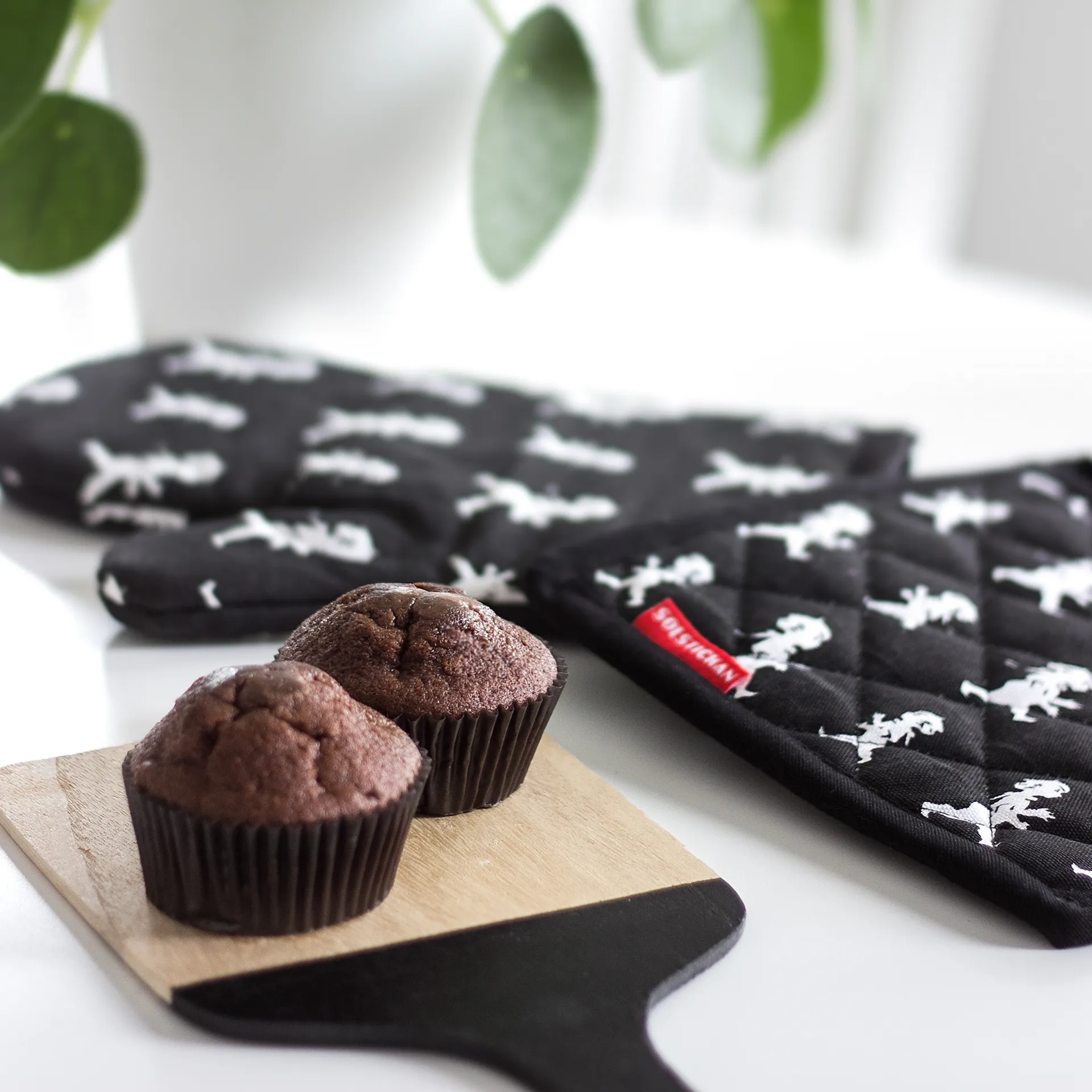 Guanto da forno Solstickan 22x30 cm, Nero Solstickan Design