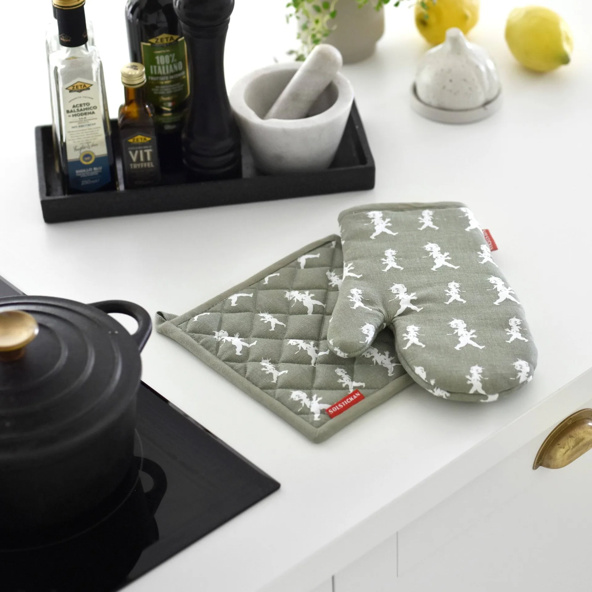 Guanto da forno Solstickan 22x30 cm, Verde Solstickan Design