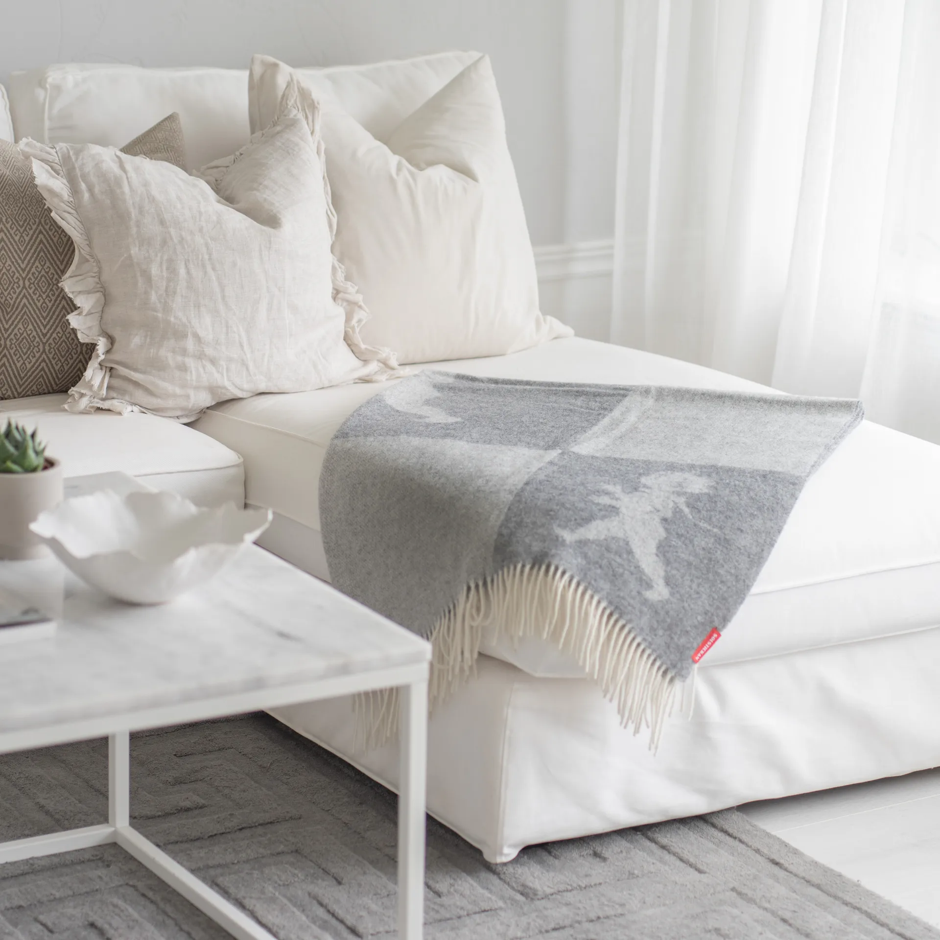 Plaid in lana merino Solstickan 130x170 cm, Grigio chiaro Solstickan Design