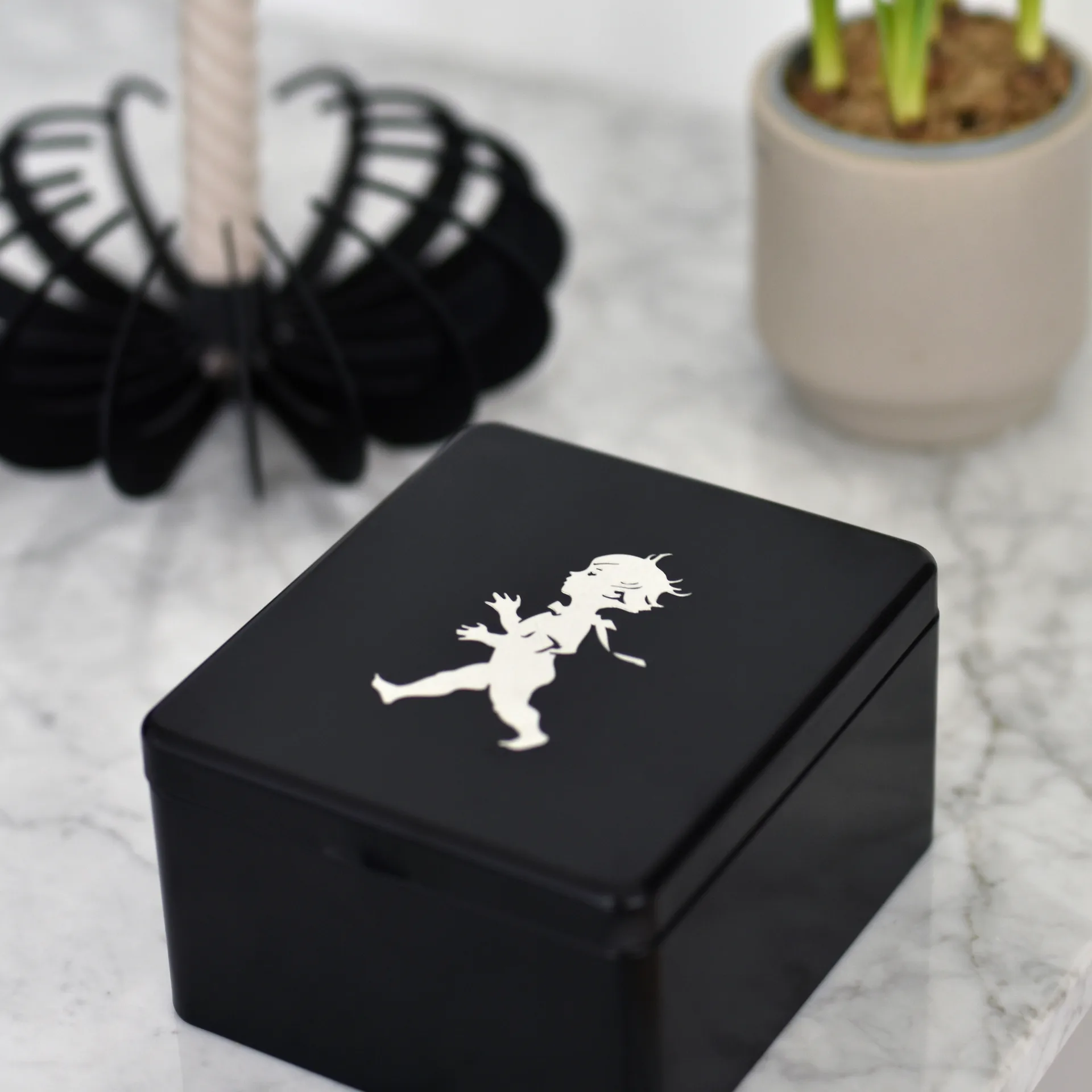 Scatola per il tè Solstickan con scompartimenti 13,6x15,6 cm, Nero Solstickan Design