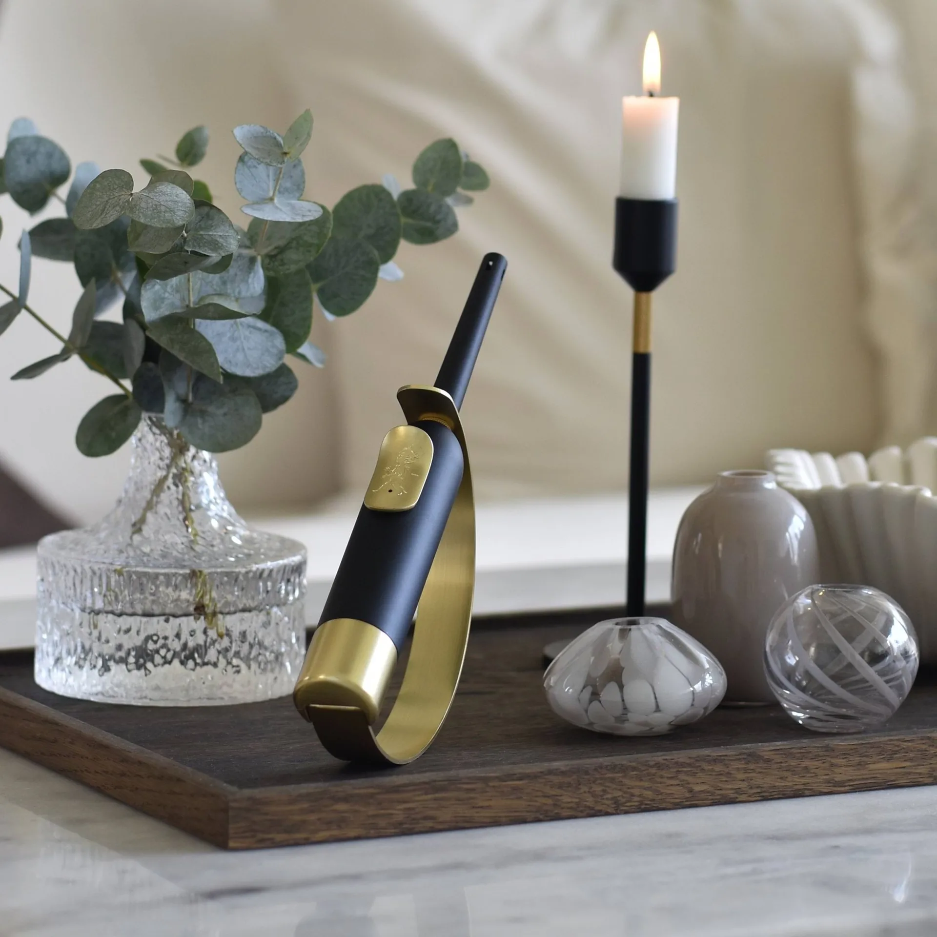 Solstickan accendino Eldklinga, Nero-ottone Solstickan Design