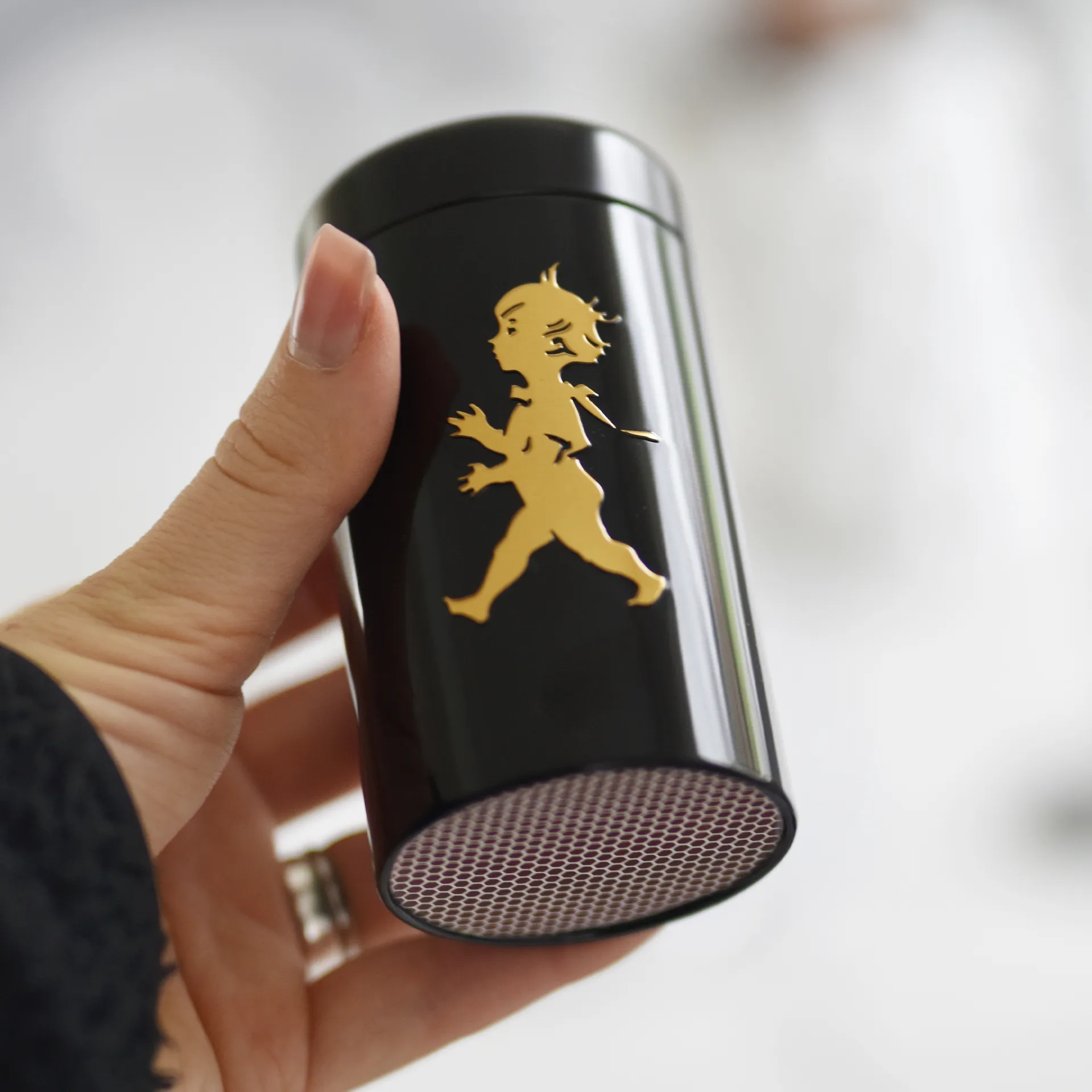 Tubo di fiammiferi Solstickan, 100 pezzi, Nero-oro Solstickan Design