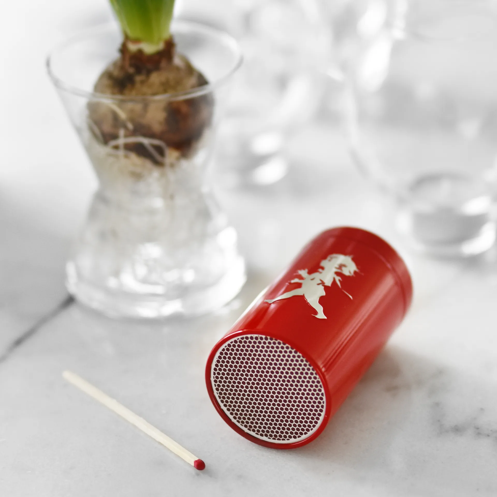 Tubo di fiammiferi Solstickan, 100 pezzi, Rosso Solstickan Design