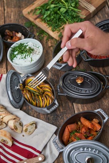 Casseruola ovale in ghisa Staub La Cocotte 0,6 L - Nero - STAUB