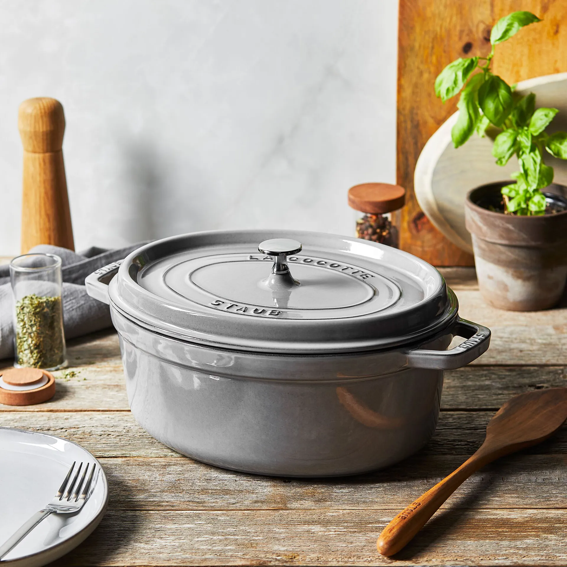 Casseruola ovale in ghisa Staub La Cocotte 2,35 L, Grigio grafite STAUB