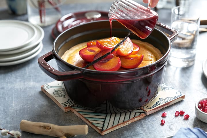 Casseruola rotonda in ghisa Staub La Cocotte 2,6 L, Grenadine rosso STAUB