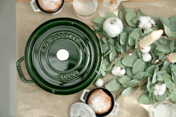 Casseruola rotonda in ghisa Staub La Cocotte 2,6 L - Verde basilico - STAUB