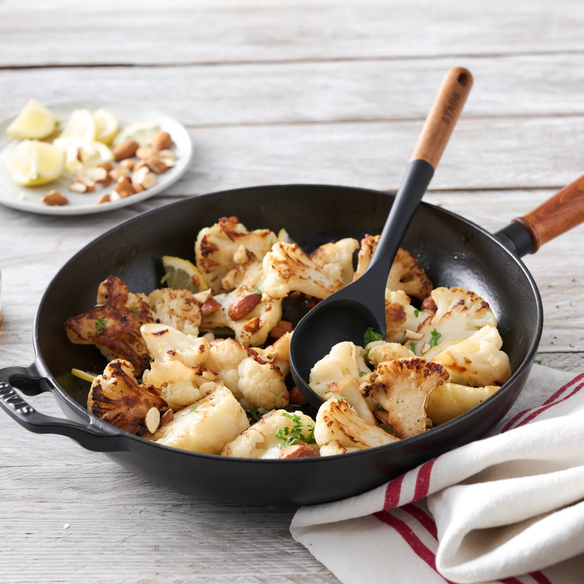 Padella con manico in legno Vintage Ø 28 cm, Nero STAUB