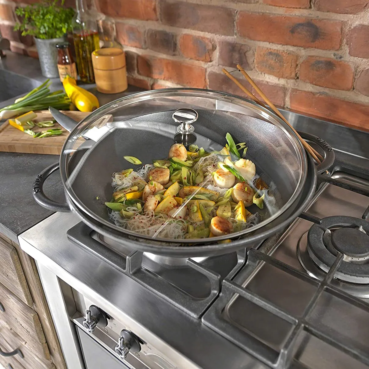 Wok con coperchio in vetro Ø 37 cm 5,7 L, grigio STAUB