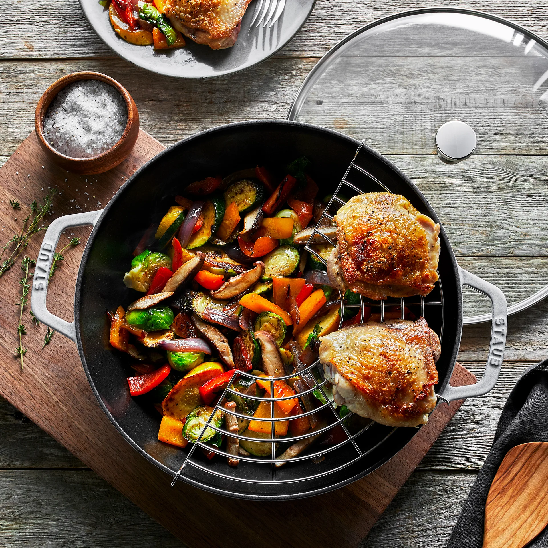 Wok Staub in ghisa con coperchio in vetro Ø30 cm, White truffle STAUB