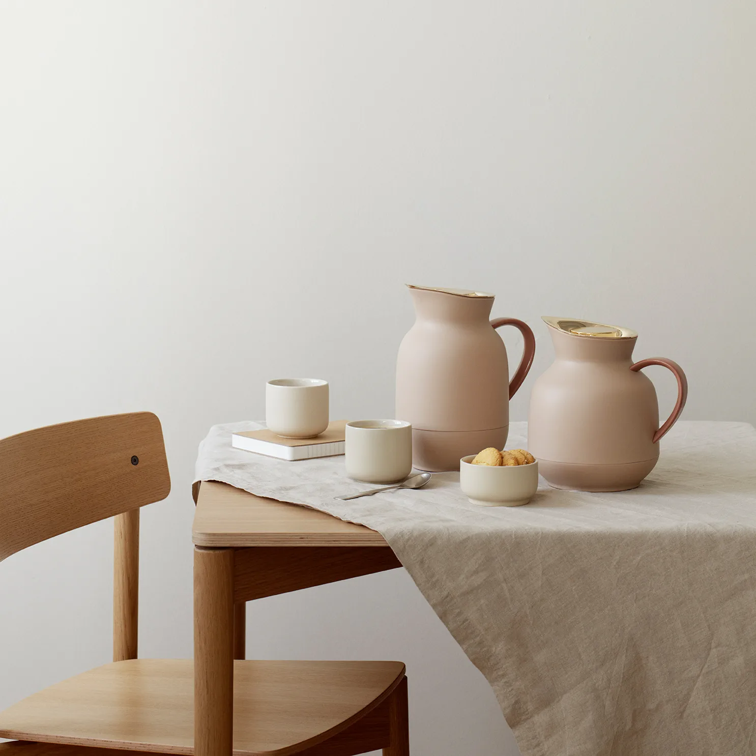 Amphora caraffa termica per caffè 1 L, Soft peach Stelton