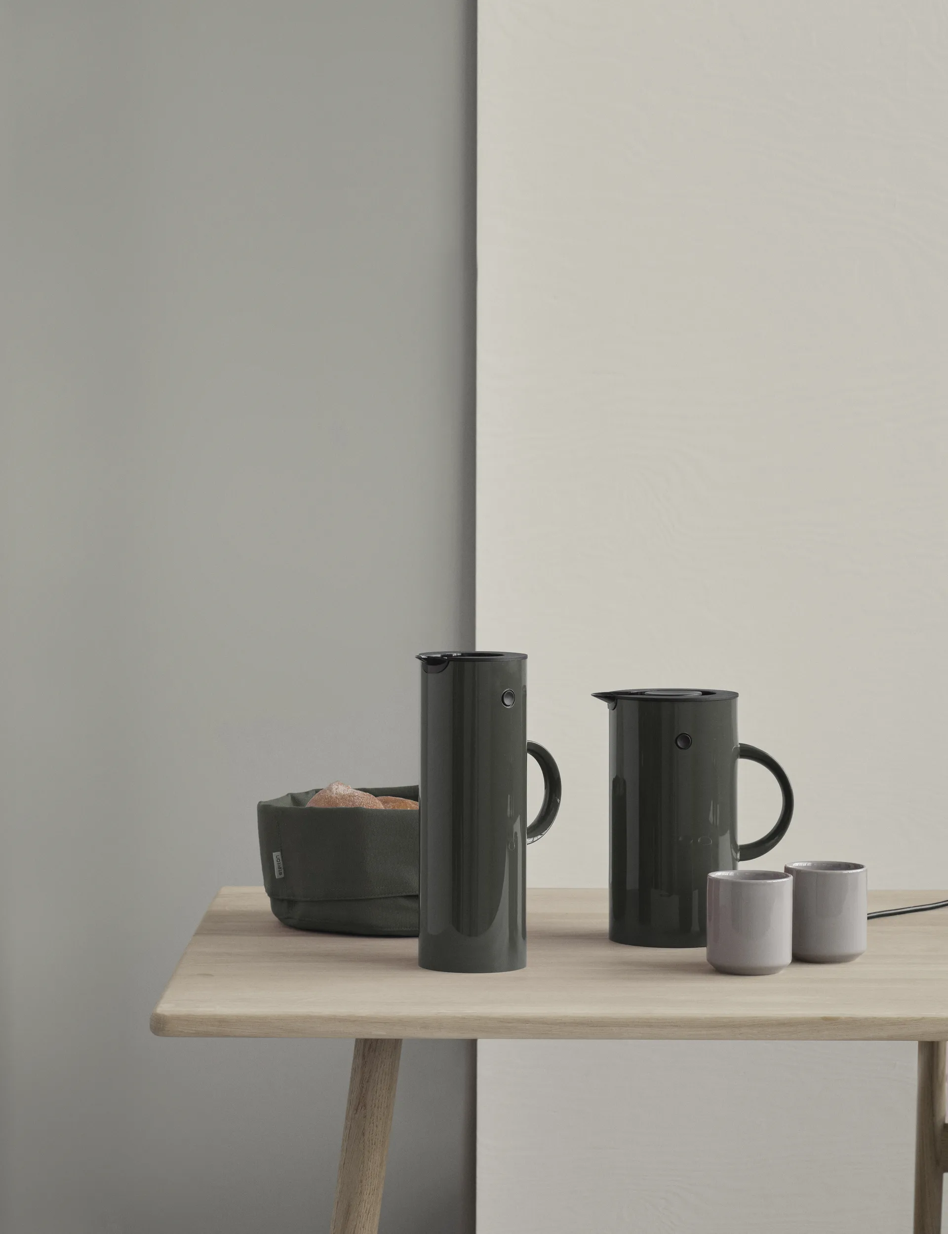 Bollitore EM77 1,5 L, Dark forest Stelton