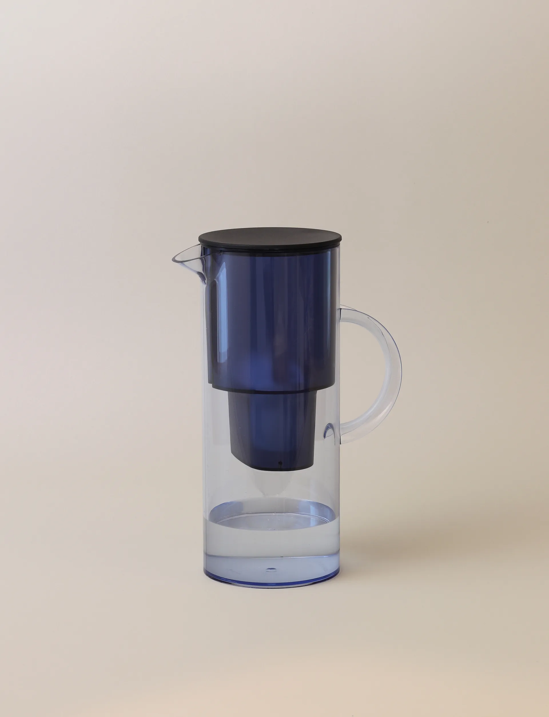 Caraffa EM77 con filtro dell'acqua 2 L, Blue Stelton