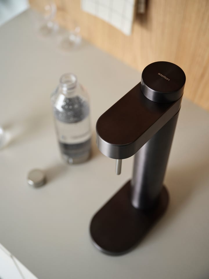 Gasatore acqua frizzante Brus, Black metallic Stelton