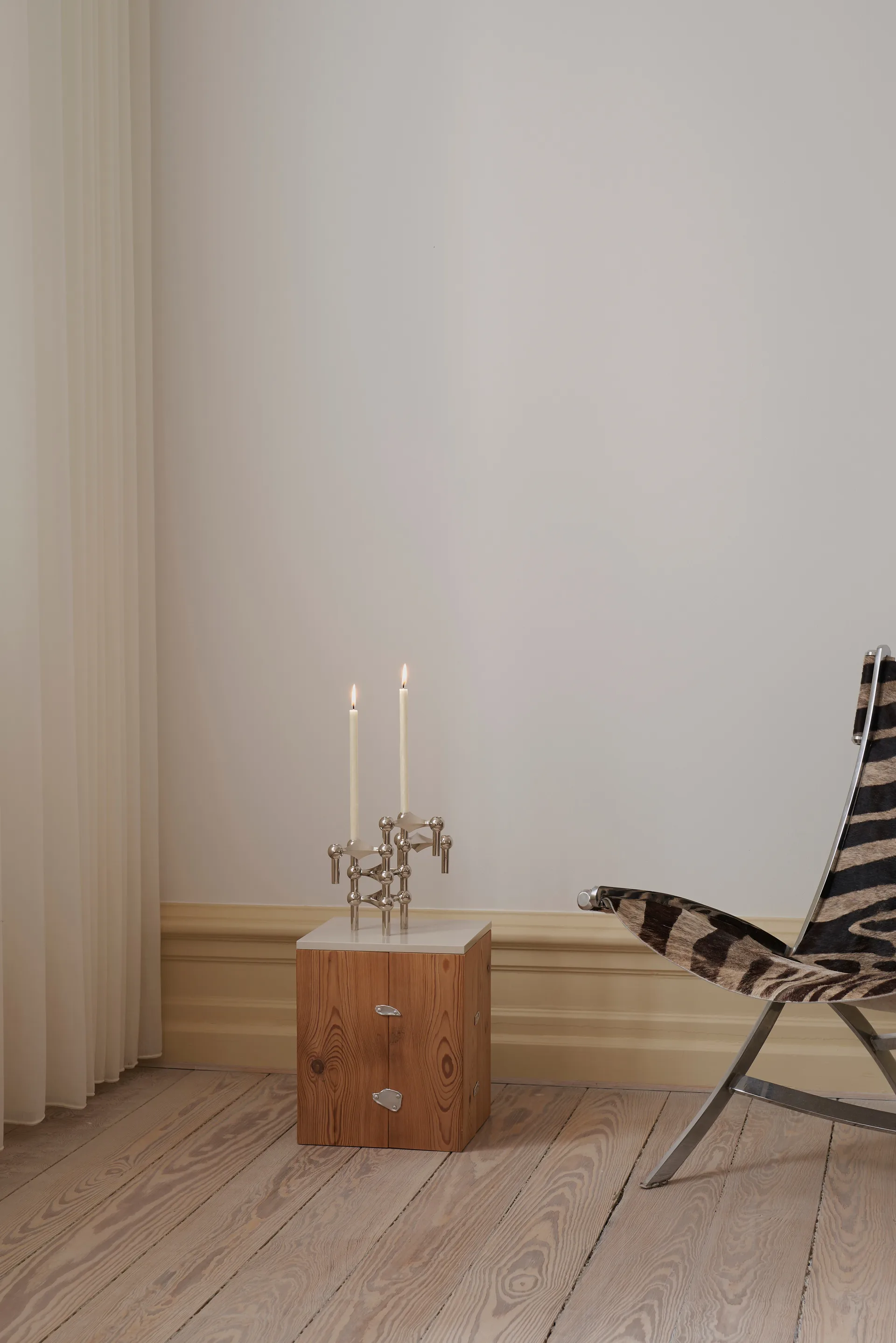 Candeliere STOFF Nagel + candele confezione da 12 STOFF