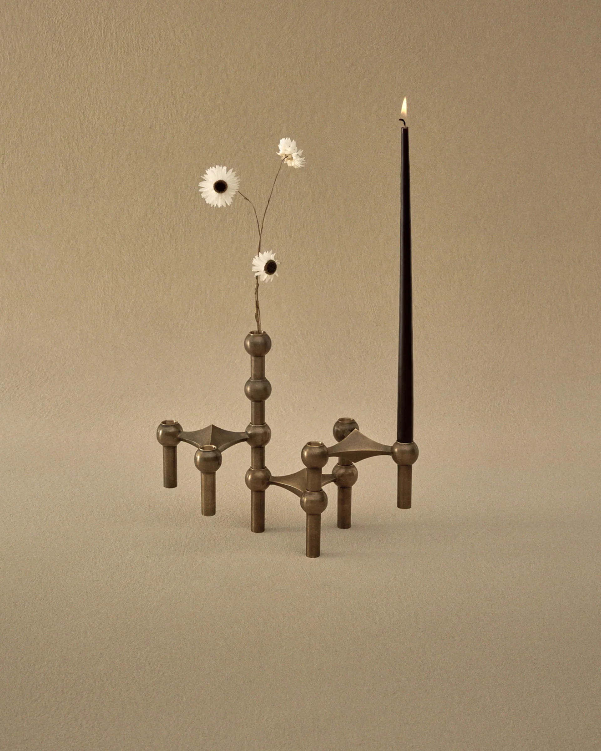 Vaso STOFF Nagel, Ottone bronzato STOFF Nagel