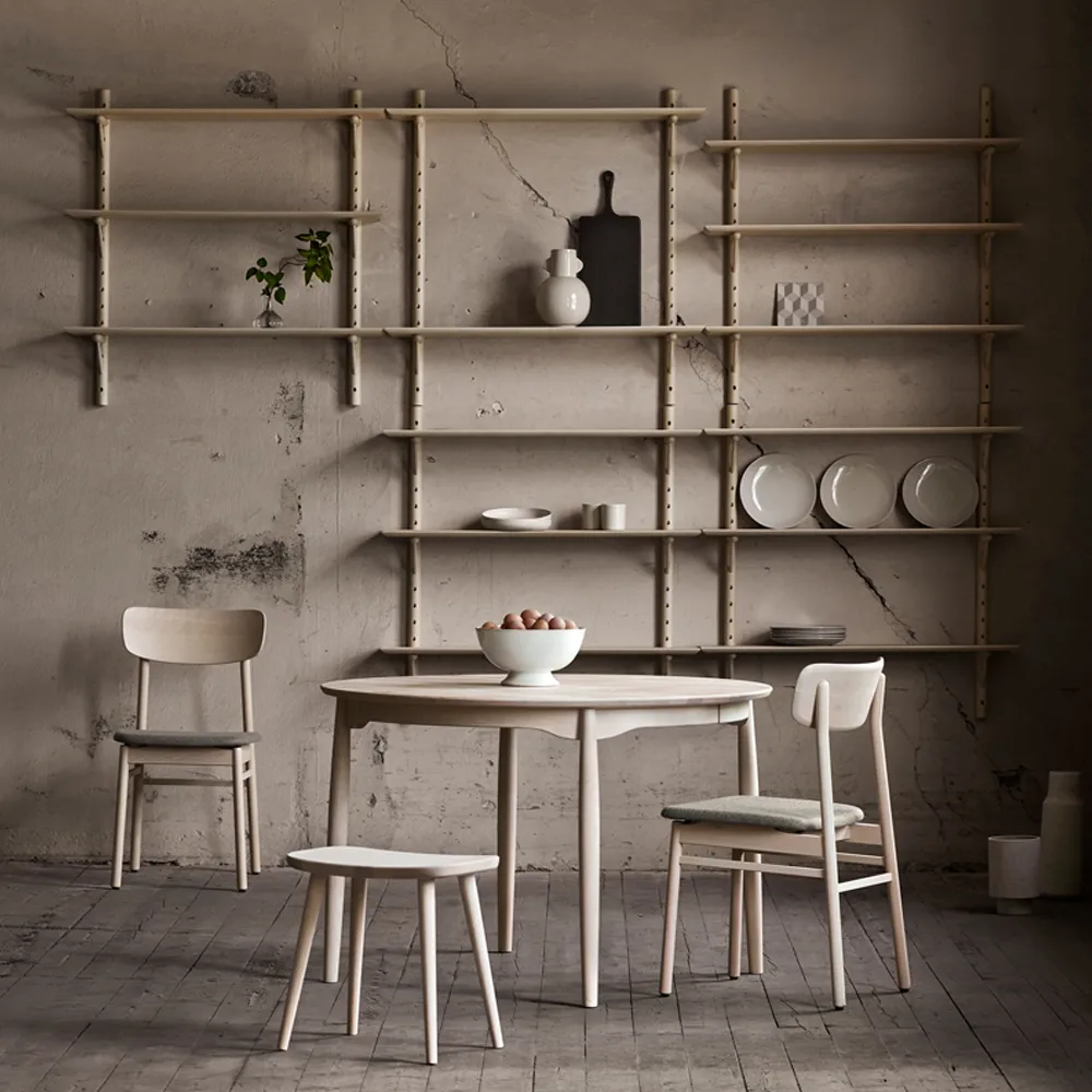 Applique Ikon, betulla chiara laccata opaca, profondità: 21 cm Stolab