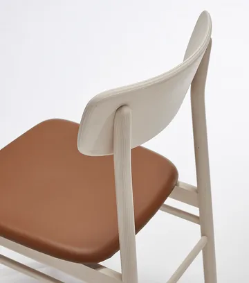 Sedia Prima Vista in betulla oliata bianca - Pelle Elmosoft 43807 cognac - Stolab
