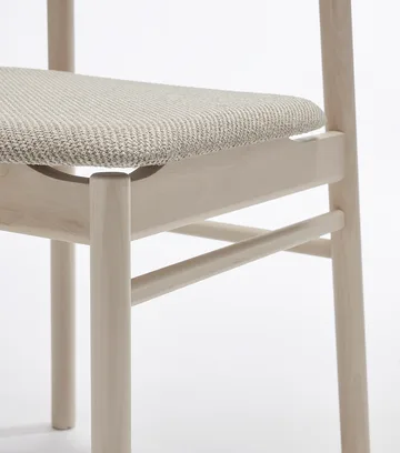 Sedia Prima Vista in betulla oliata bianca - Tessuto Atto Driftwood V3576/01 grigio - Stolab
