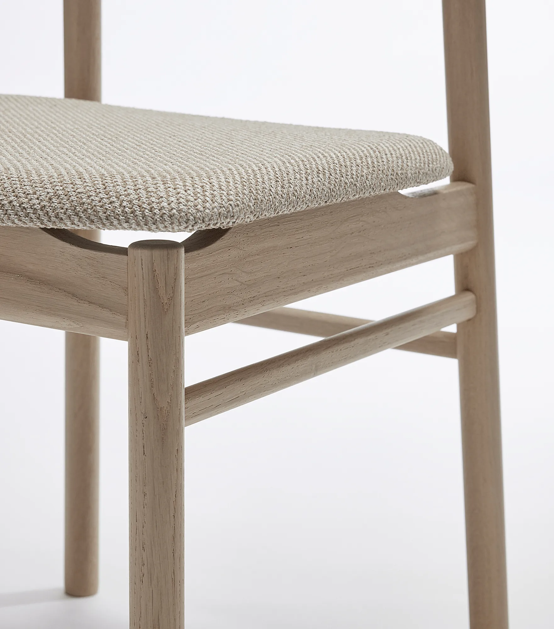 Sedia Prima Vista in rovere oliato, Tessuto Atto Driftwood V3576/01 grigio Stolab