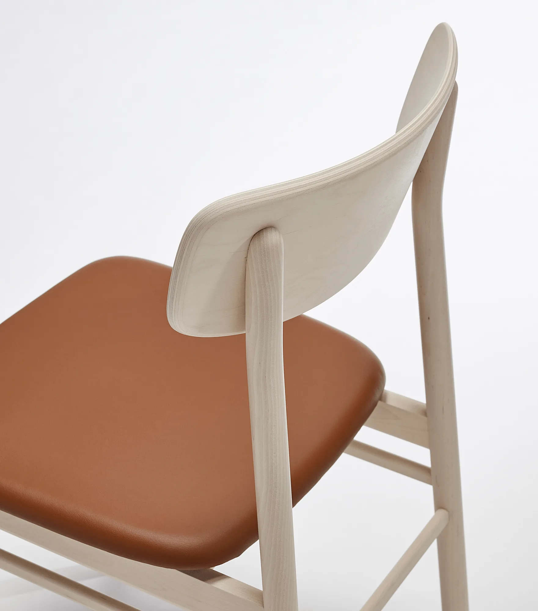 Sedia Prima Vista, Pelle Elmosoft 43807 cognac-betulla chiara laccata opaca Stolab