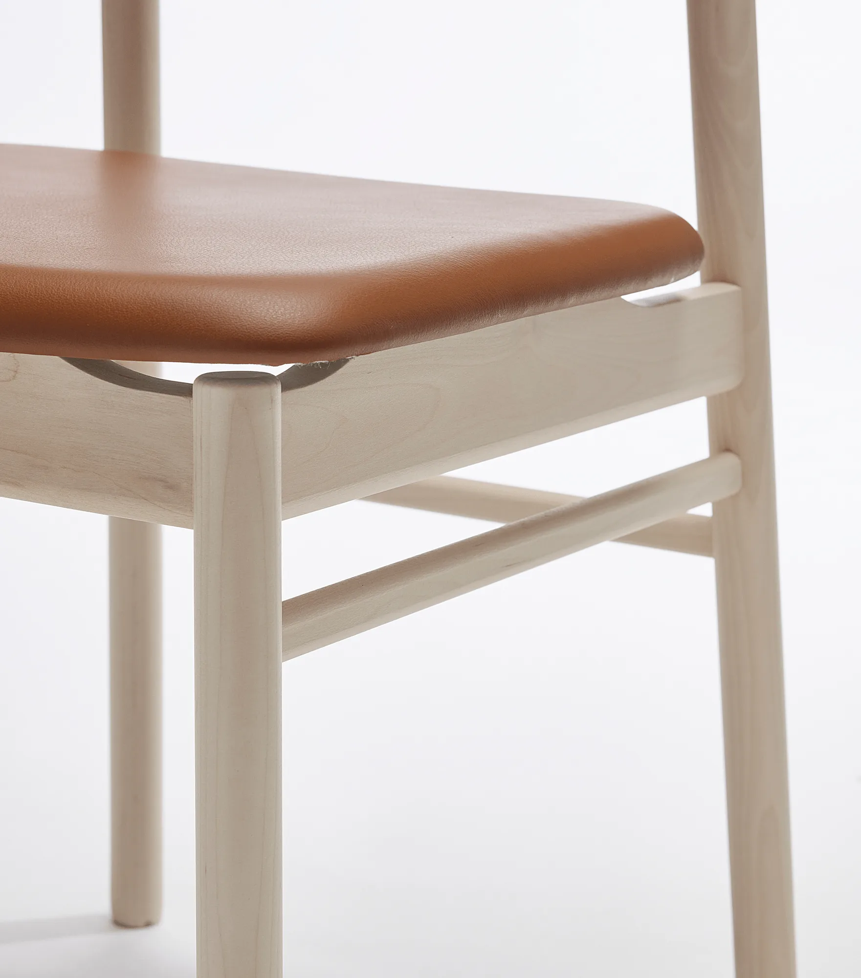 Sedia Prima Vista, Pelle Elmosoft 43807 cognac-betulla chiara laccata opaca Stolab