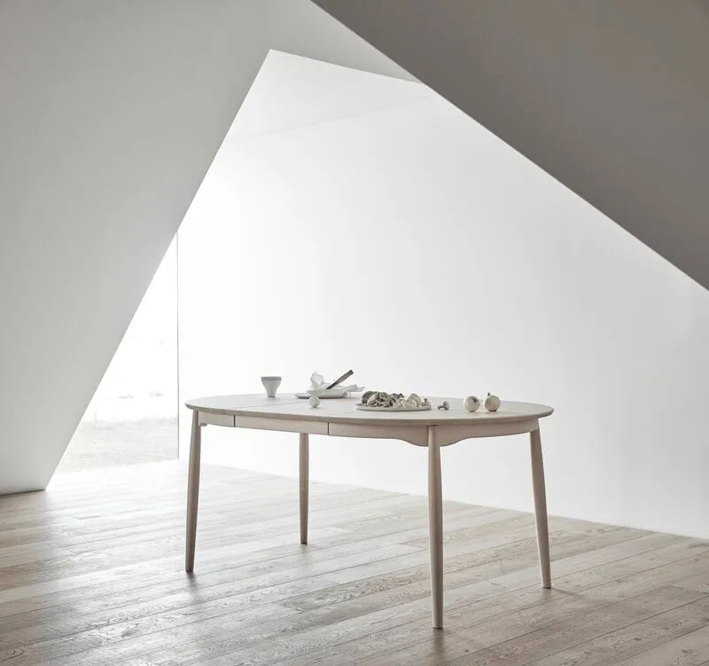 Tavolo da pranzo divisibile Carl, Rovere chiaro verniciato opaco, Ø115 cm Stolab