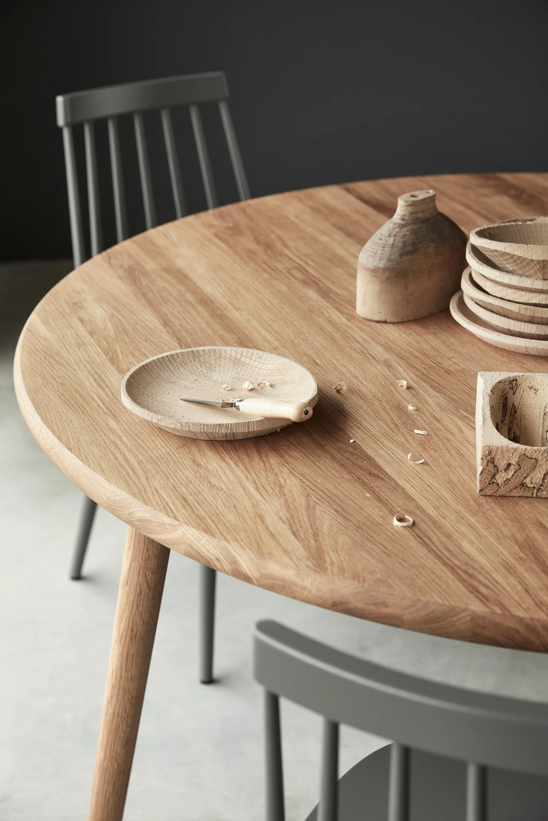 Tavolo Miss Tailor Ø 130 cm, rovere oliato naturale, ripiano fisso Stolab