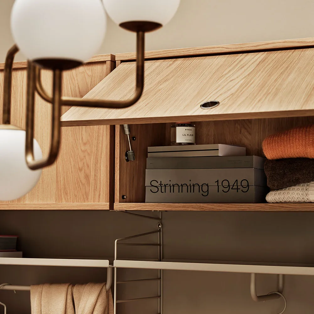 Armadietto con apertura verso l'alto String 78 cm, rovere String